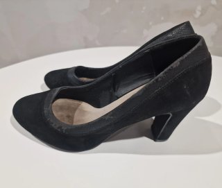Zapatos de tacón negros talla 37