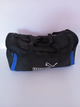 Bolsa deportiva Puma negra y azul