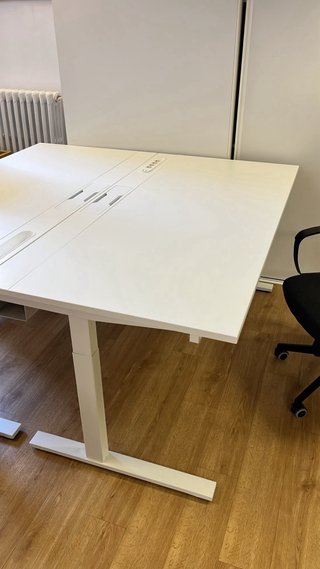 Escritorio IKEA MITZON blanco