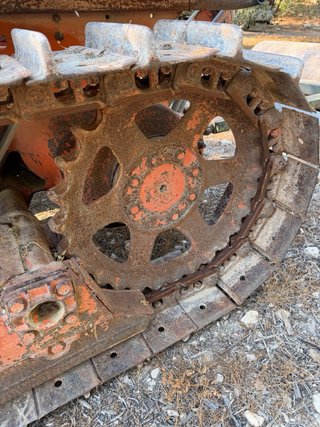 Tractor Fiat Cadenas 605 con Rulo