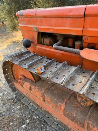 Tractor Fiat Cadenas 605 con Rulo