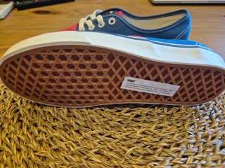 Vans Authentic Rojo y Azul