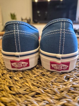 Vans Authentic Rojo y Azul