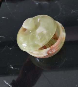JOYERO ONIX VERDE VETEADO. MANZANA.