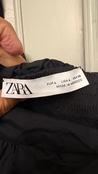 Top Zara volantes negro