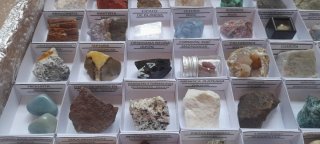 Increíble Colección 90 minerales 4x4 cm