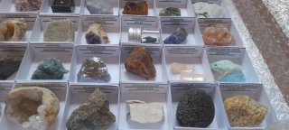 Increíble Colección 90 minerales 4x4 cm