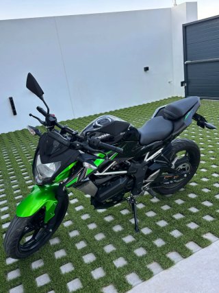 Kawasaki Z125 en excelente estado