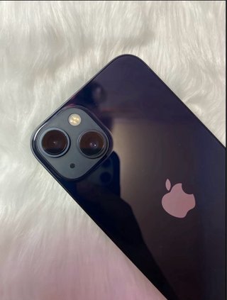 iPhone 13 Negro/Azul Marino