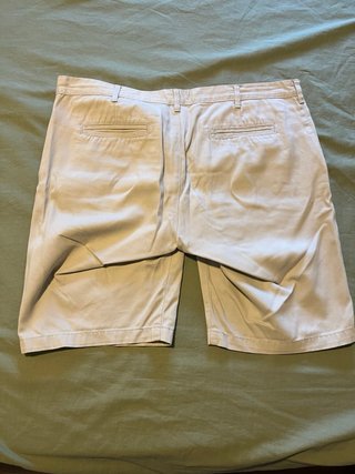 Bermudas beige