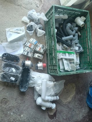 Sobrantes de obra fontanería y electricidad