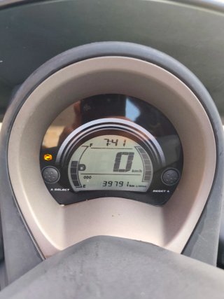 Yamaha Nmax 125cc Maxi Scooter