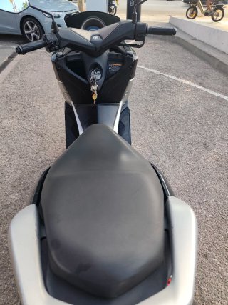 Yamaha Nmax 125cc Maxi Scooter