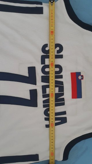 Camiseta Baloncesto Eslovenia Dončić 77