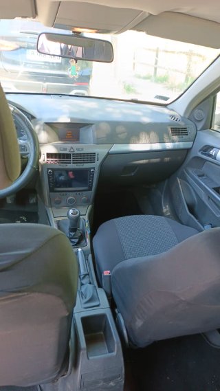Opel Astra 2004