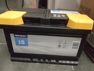 Batería coche Norauto 12V 70Ah 640A