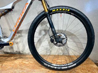 Orbea Oiz M10 2022 / Talla M / 29"