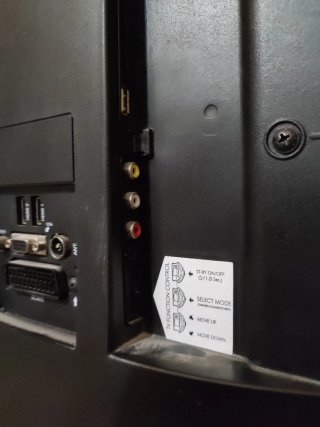 TV Schneider Cromia3915FHDPVR (NO SÉ SI FUNCIONA)