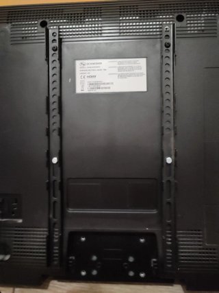 TV Schneider Cromia3915FHDPVR (NO SÉ SI FUNCIONA)