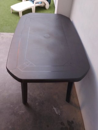 Tavolo da giardino nero in plastica PVC