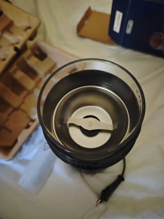 Molinillo DeLonghi KG210
