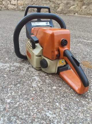 Motosierra STIHL 025 C