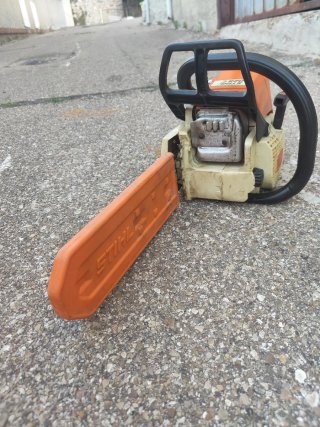 Motosierra STIHL 025 C