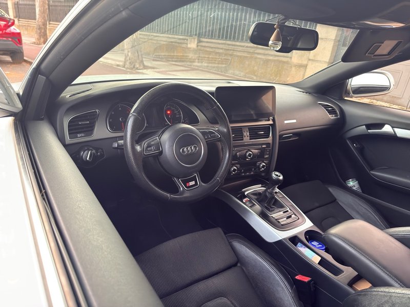 Audi A5 2012 - foto 1