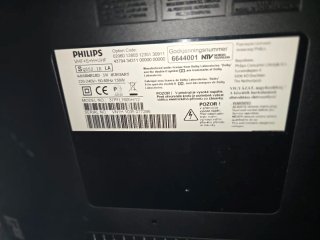 Televisión Philips Negra y Plateada