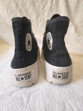 Converse Chuck Taylor Lugged 38