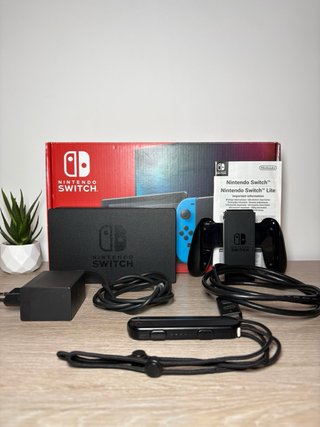 Nintendo Switch con caja (2020)