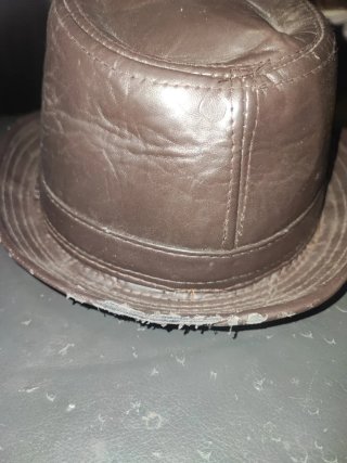 Cappello in PVC Marrone - MAN Accessories