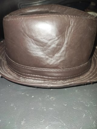 Cappello in PVC Marrone - MAN Accessories