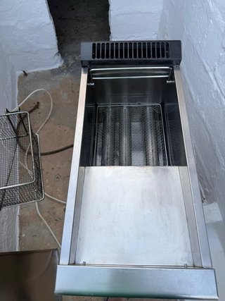 Freidora a gas profesional
