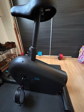 Bicicleta Estática con programa de entrenamiento