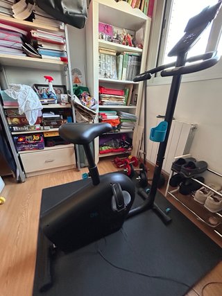 Bicicleta Estática con programa de entrenamiento