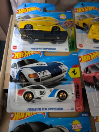 Hot Wheels Ferrari 6 modelos