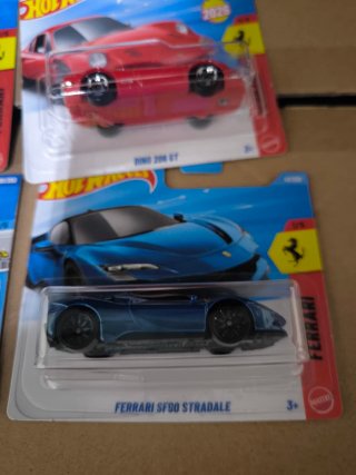 Hot Wheels Ferrari 6 modelos