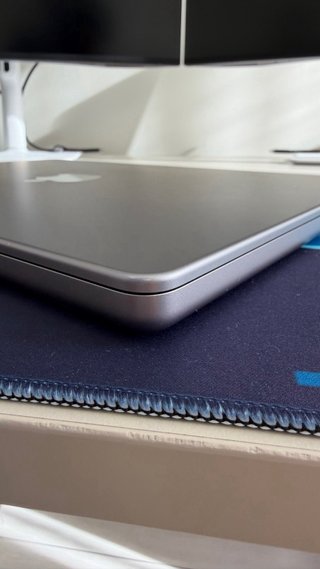 MacBook Pro 14” M1 Pro