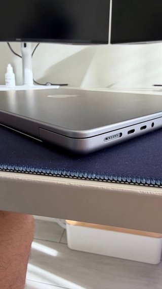 MacBook Pro 14” M1 Pro