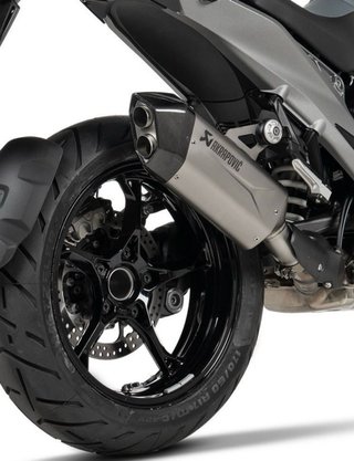 Escape Akra BMW R1300GS y ADV