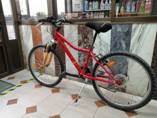Bicicleta B'Twin Decathlon Roja