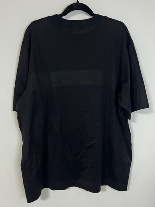 T-shirt Celine nera con banda oro