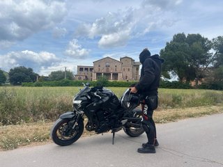 Kawasaki Z900e 2020 Negra
