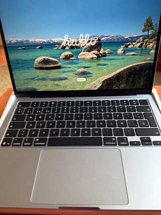 Macbook air M5 2026 13 16gb 1tb