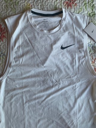 Camiseta Nike Pro Dri-FIT white (T. S)