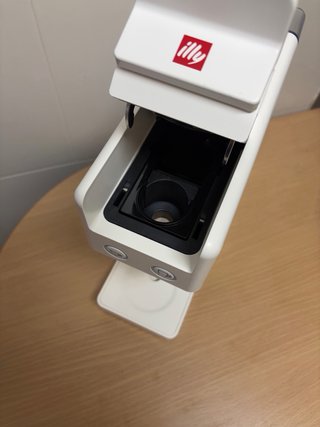 Cafetera Illy Y3.3 Cápsulas