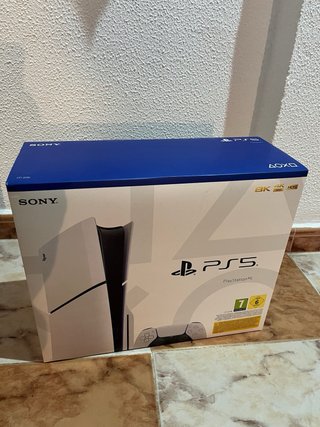 Consola Sony PS5 Slim Standard 1TB Blanca