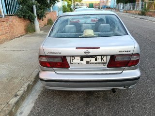 Nissan Almera 1999
