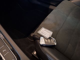 Volkswagen PASSAT VARIANT EXECUTIVE 2.0 TDI 110KW 150CV (2024)